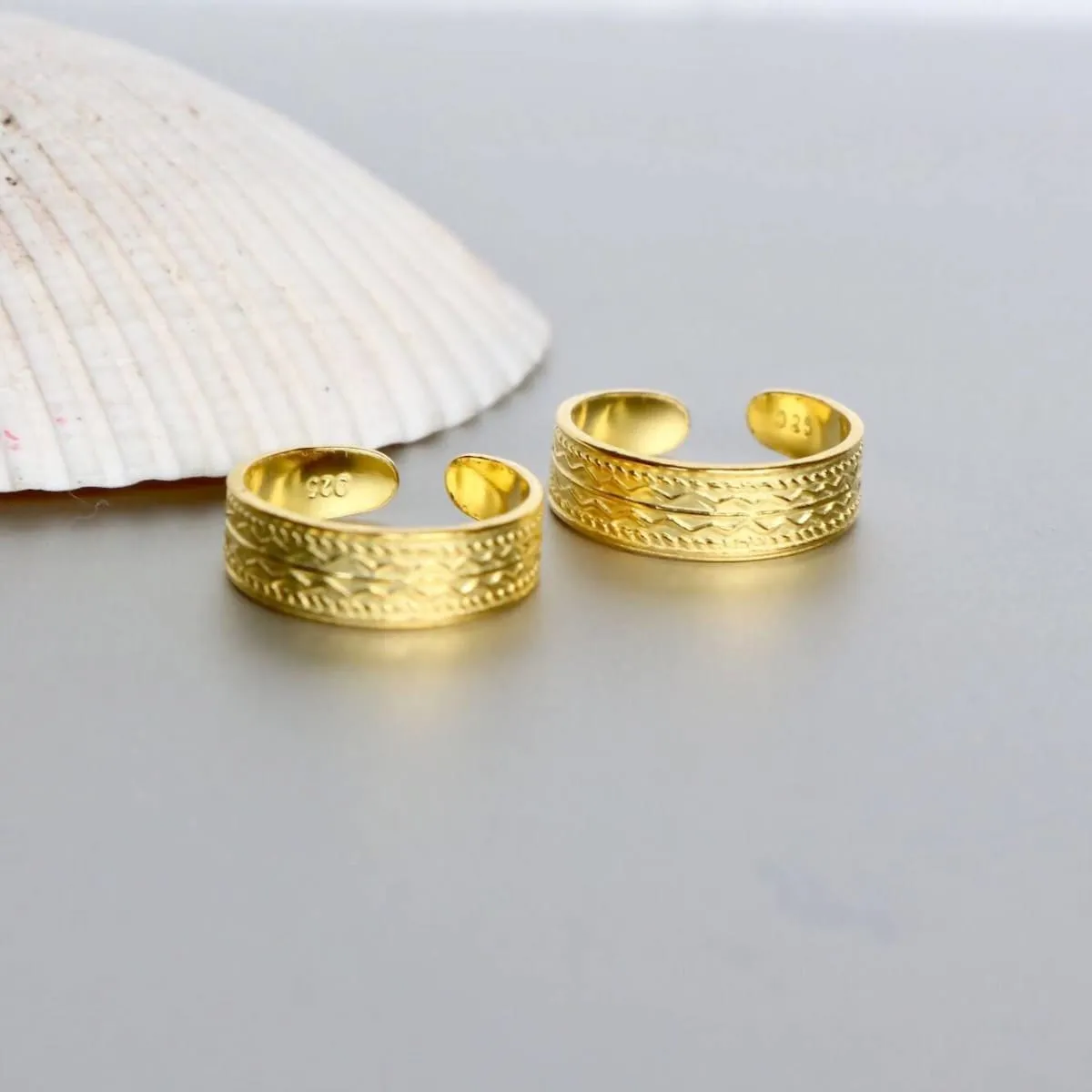 5mm Gold Dipped Silver Toe Ring, Simple Toe Ring, Adjustable Toe Band, Minimalist Toe Ring, Gift under 10, Boho Style, Feet Jewelry, (TS63)