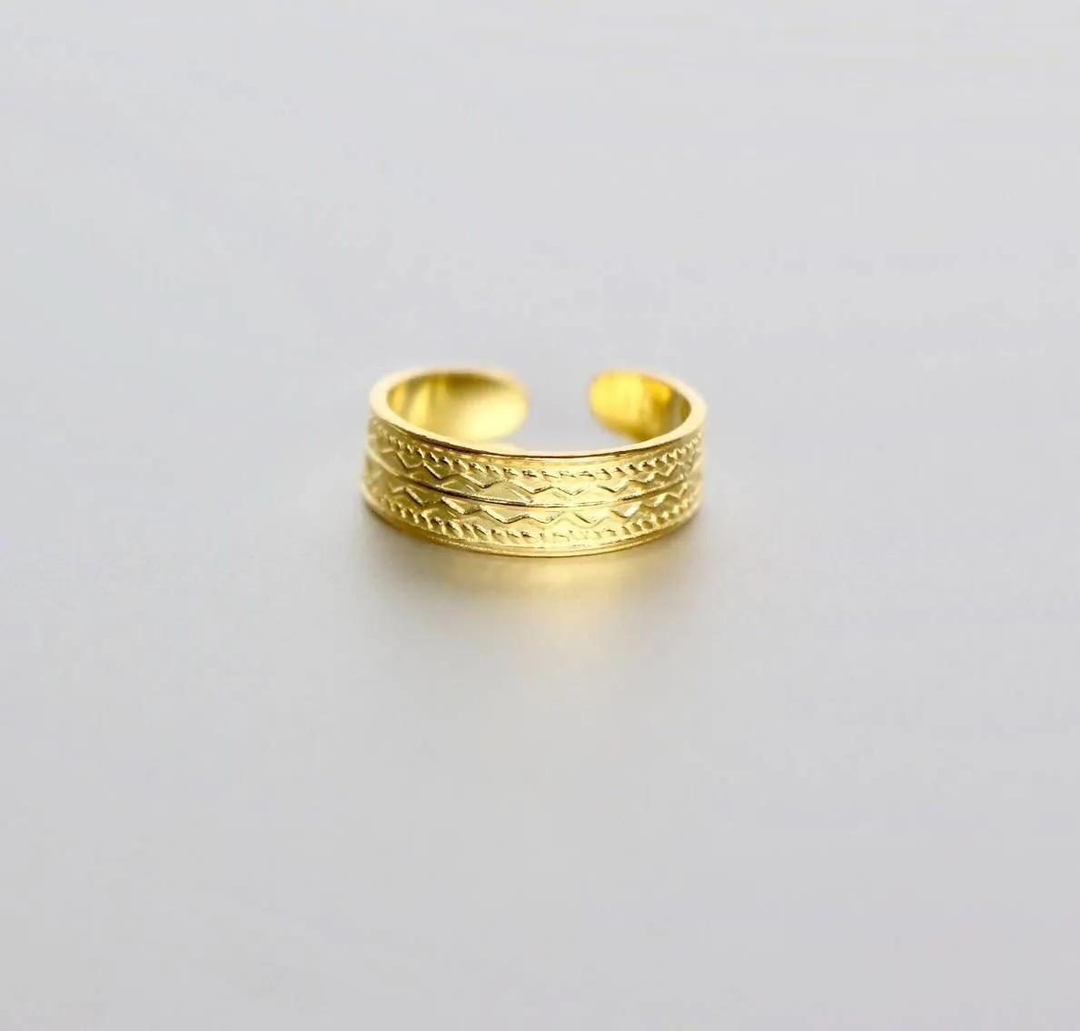 5mm Gold Dipped Silver Toe Ring, Simple Toe Ring, Adjustable Toe Band, Minimalist Toe Ring, Gift under 10, Boho Style, Feet Jewelry, (TS63)