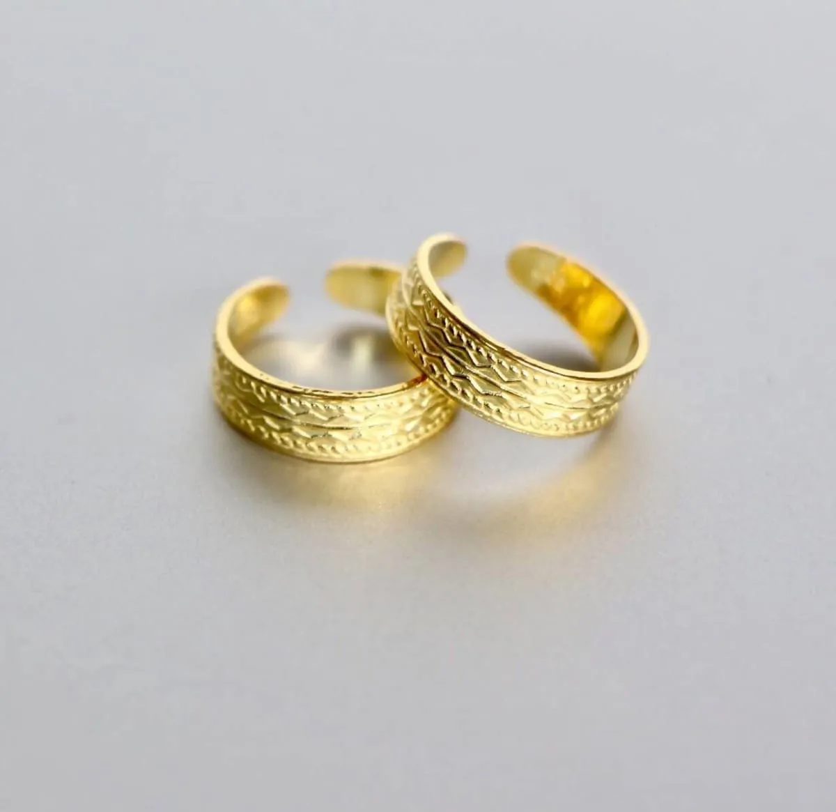 5mm Gold Dipped Silver Toe Ring, Simple Toe Ring, Adjustable Toe Band, Minimalist Toe Ring, Gift under 10, Boho Style, Feet Jewelry, (TS63)